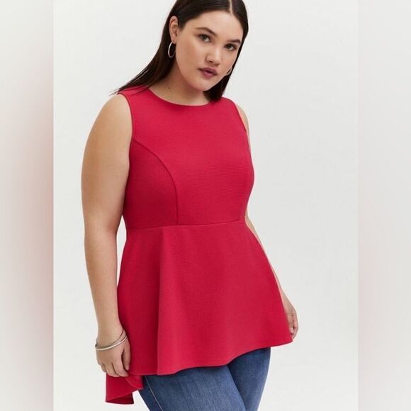 Torrid Fuchsia Pink Textured Ponte Hi-Lo Peplum Top - Picture 3 of 7
